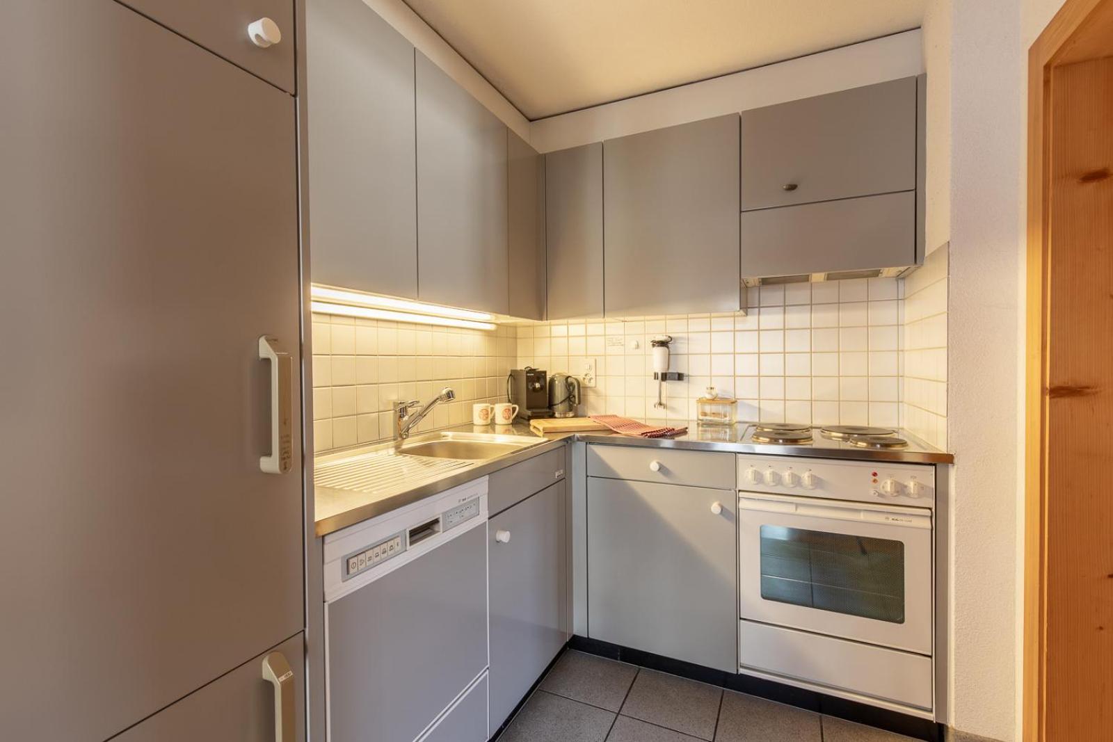 Chasa Tredeschin Apartment Scuol Exterior photo
